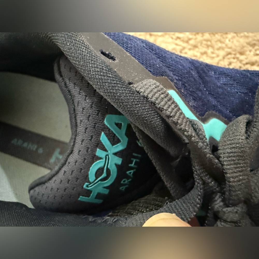 Hoka One One Arahi 6 dark blue Men’s Running shoes (fair condition, size 10.5 D) - Picture 9 of 12